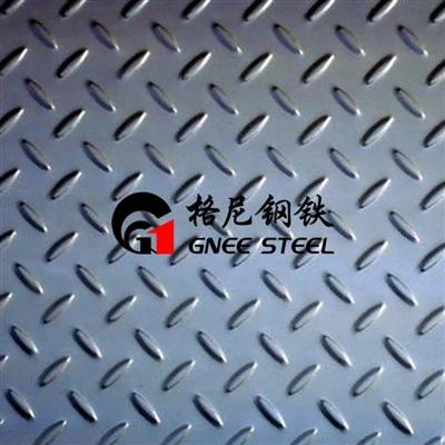 Tấm nhôm có hoa văn nổi